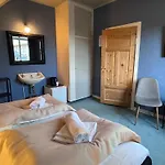 Utsikten Romsdalshorn Penzion Åndalsnes