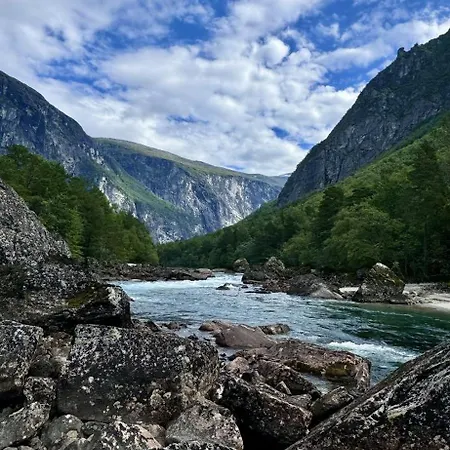 Πανσιόν Utsikten Romsdalshorn