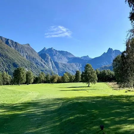 Utsikten Romsdalshorn